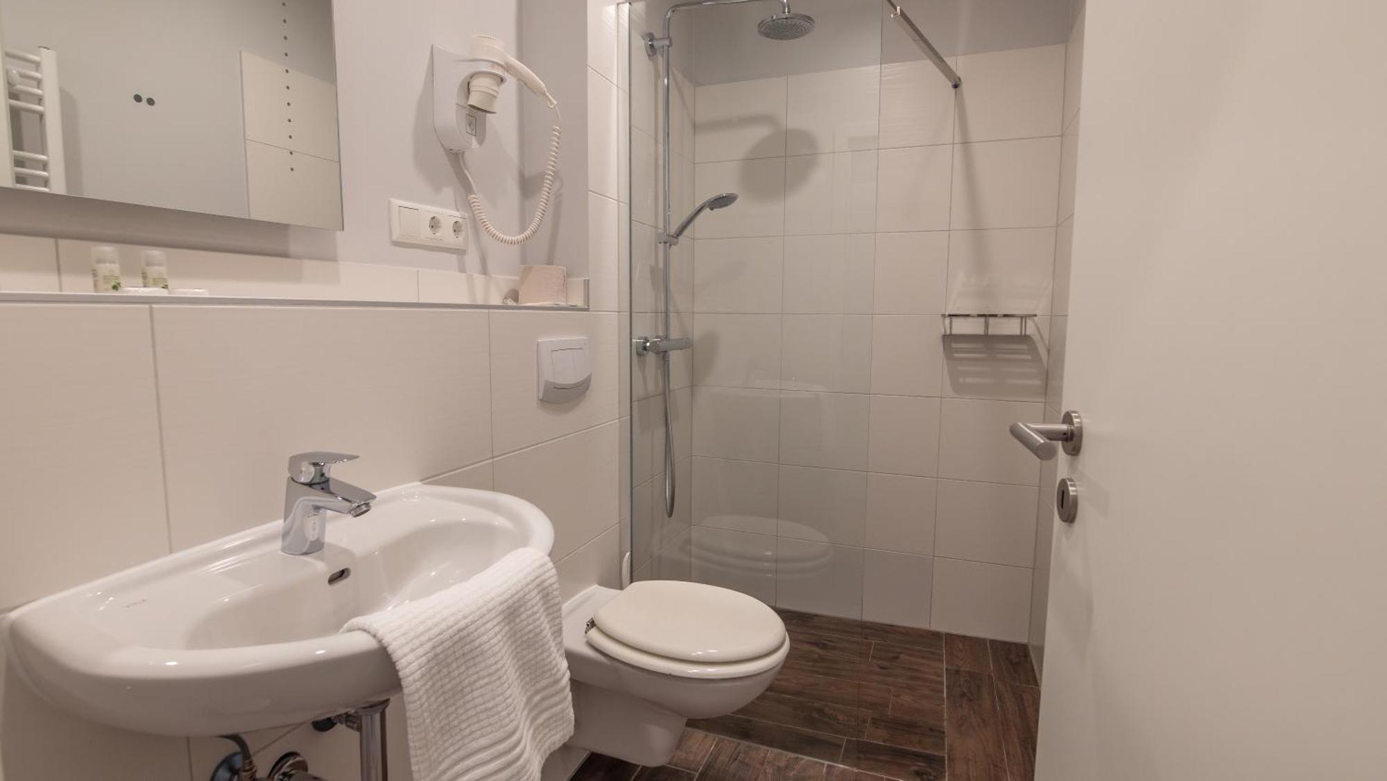Hotel-Restaurant Tuexen Rendsborg Eksteriør billede