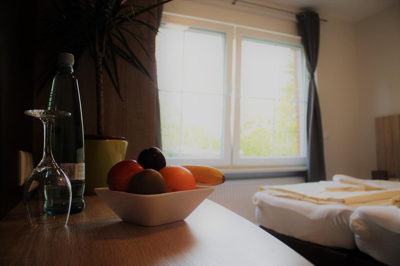 Hotel-Restaurant Tuexen Rendsborg Eksteriør billede